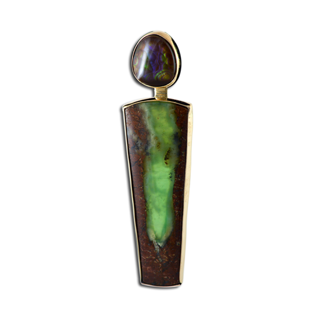 Chrysoprase/Fire Agate Necklace: 14K