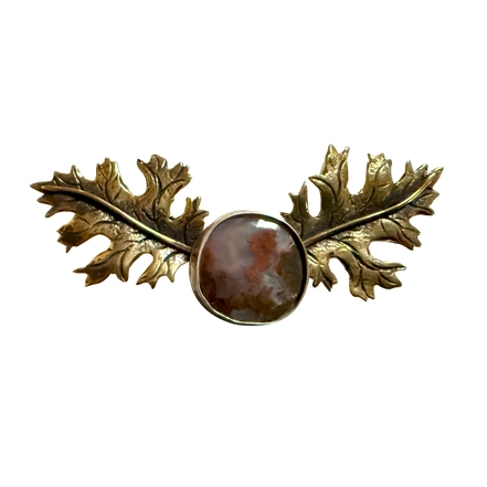 Oak Leaves Neckslide in Sterling with an Agate